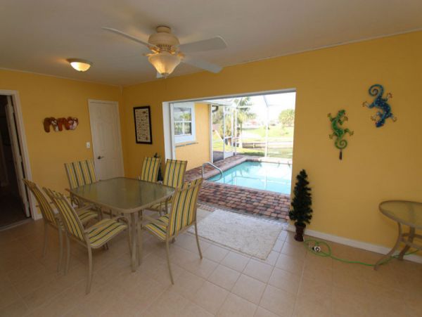 Cape Coral Home 1024354