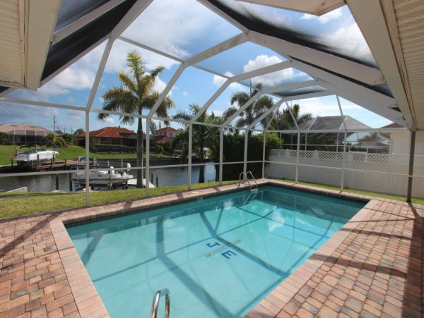 Cape Coral Home 1024354