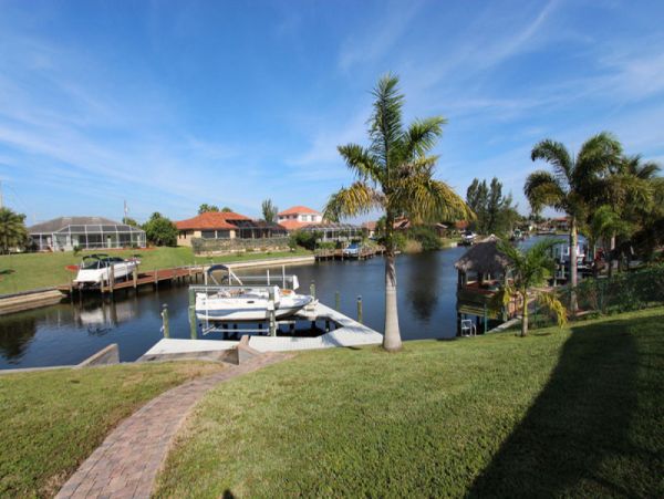 Cape Coral Home 1024354