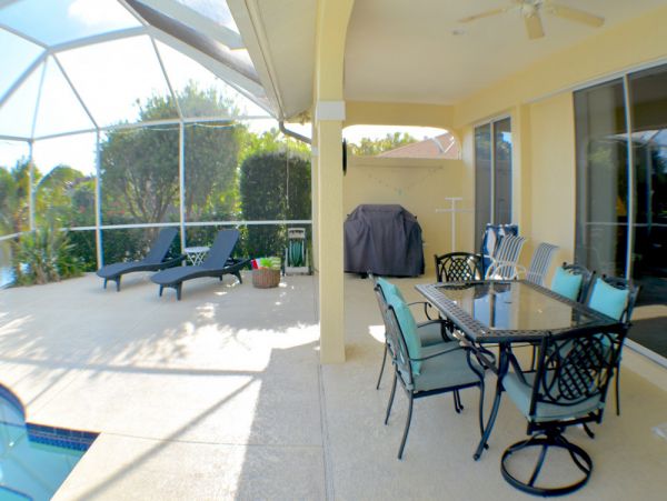 Cape Coral Home 1024355