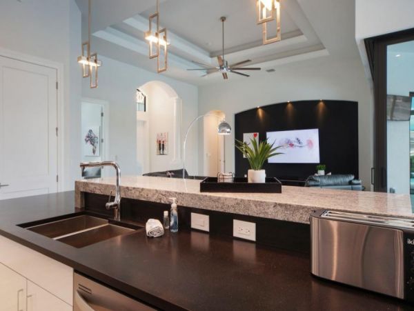 Cape Coral Home 1024356