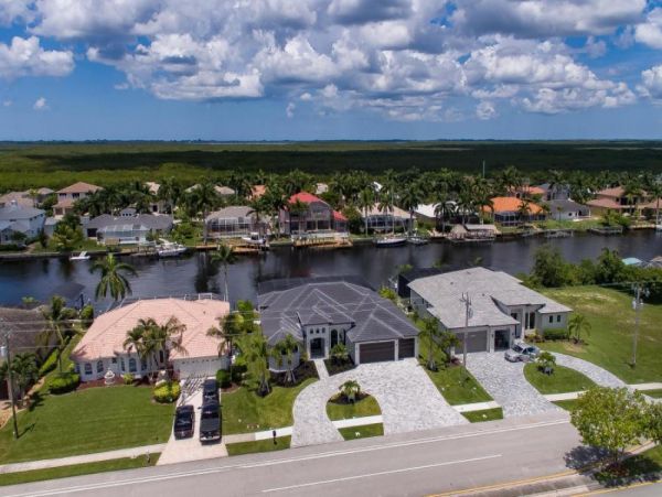 Cape Coral Home 1024356