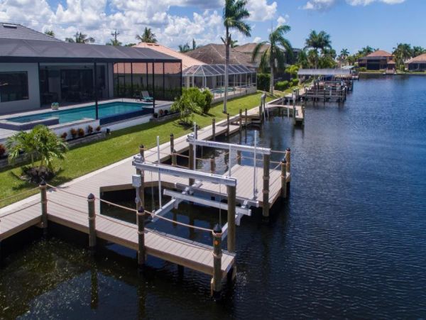 Cape Coral Home 1024356