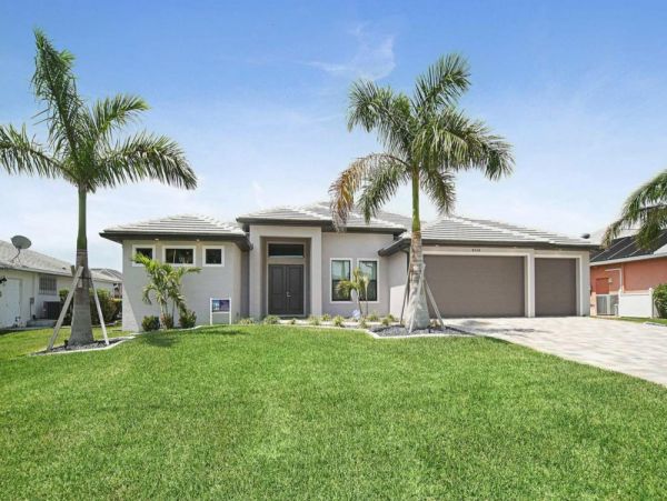 Cape Coral Home 1024357