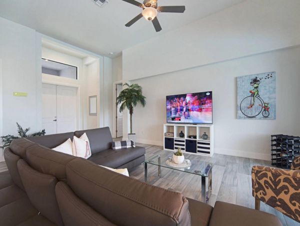 Cape Coral Home 1024357