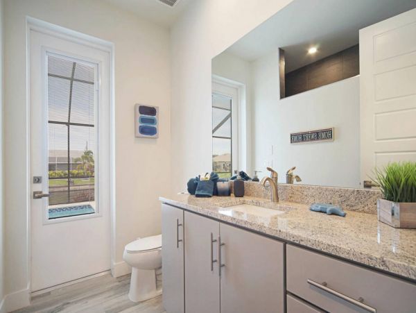Cape Coral Home 1024357