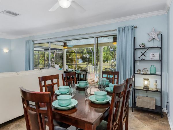 Cape Coral Home 1024358