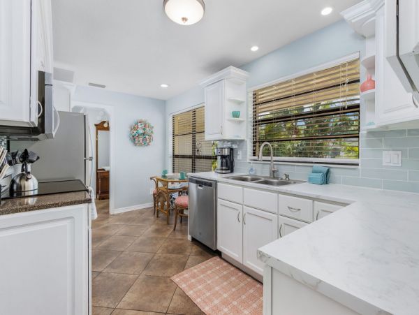 Cape Coral Home 1024358
