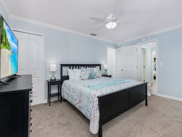 Cape Coral Home 1024358