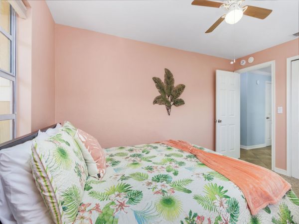 Cape Coral Home 1024358