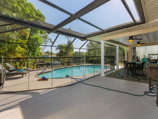 Cape Coral Home 1024358