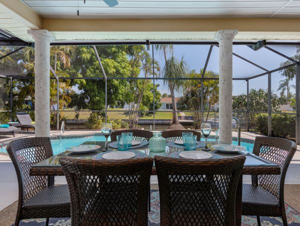 Cape Coral Home 1024358