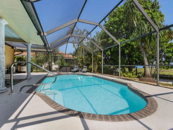 Cape Coral Home 1024358