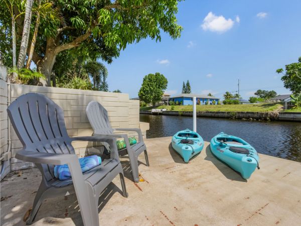 Cape Coral Home 1024358