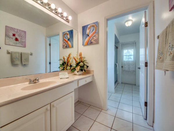 Vacation Home in Cape Coral with Caged Pool and Boat Dock