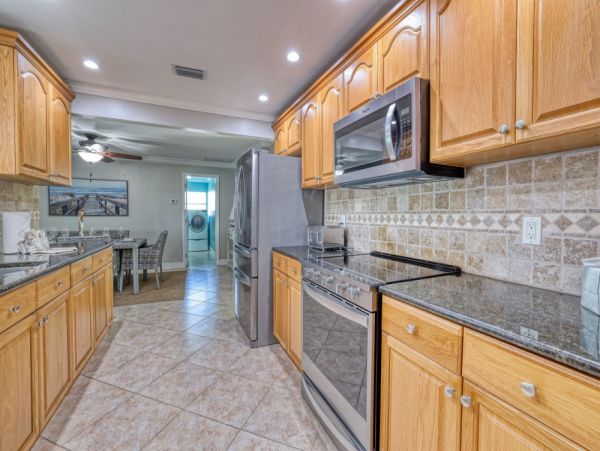 Cape Coral Home 1024361