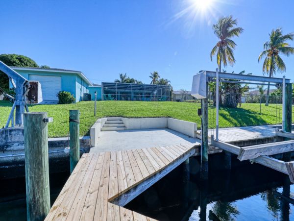 Cape Coral Home 1024361