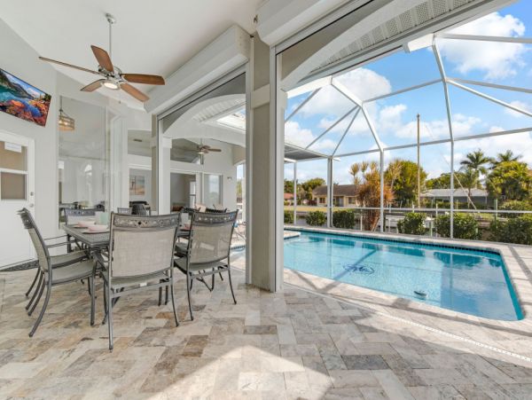 Cape Coral Home 1024366