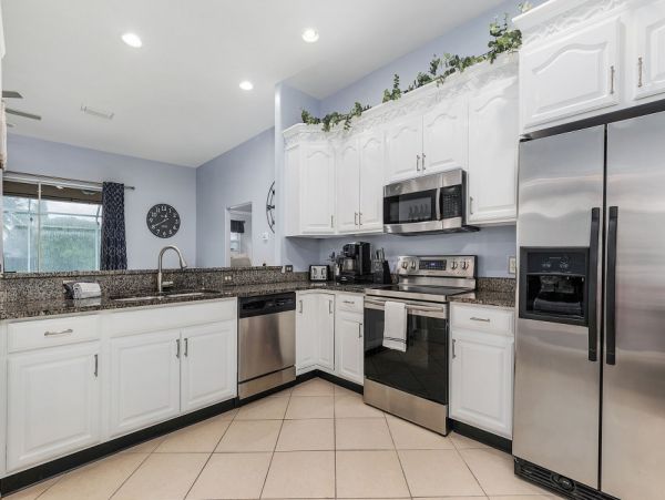 Cape Coral Home 1024367