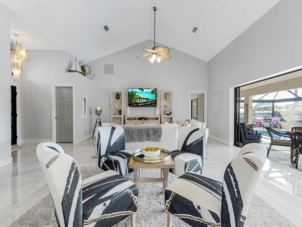 Cape Coral Home 1024368