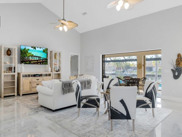 Cape Coral Home 1024368