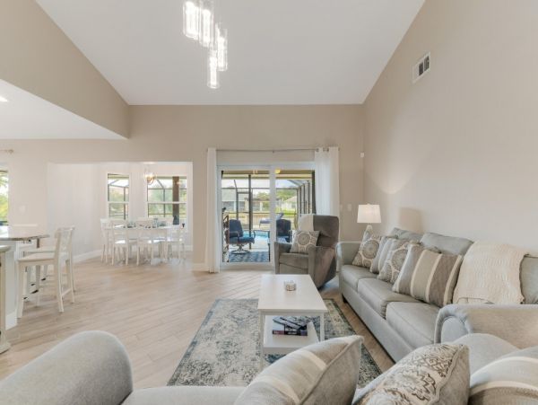 Cape Coral Home 1024369