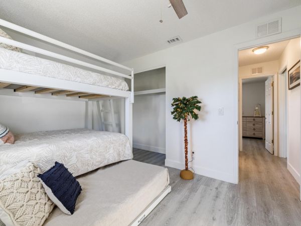 Cape Coral Home 1024370