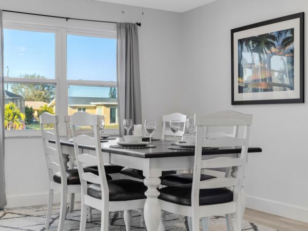 Cape Coral Home 1024370