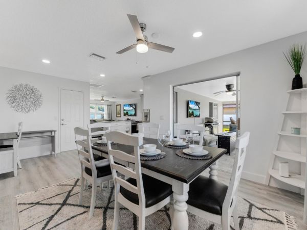 Cape Coral Home 1024370