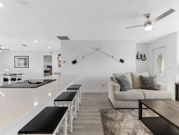 Cape Coral Home 1024370