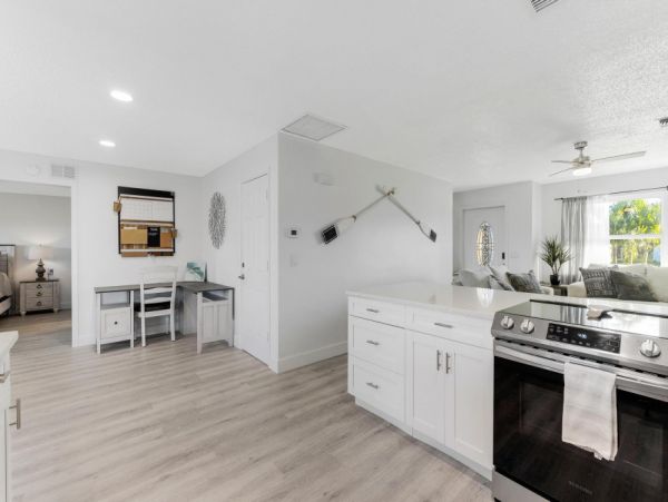 Cape Coral Home 1024370