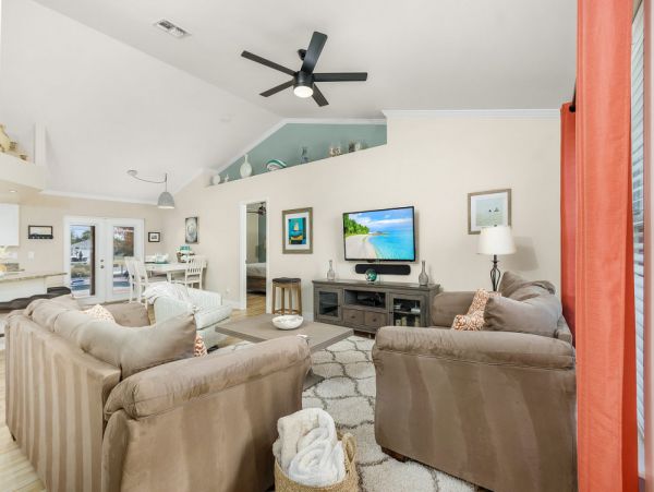 Cape Coral Home 1024372