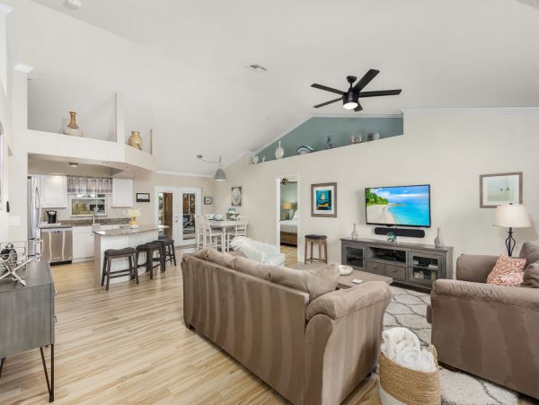 Cape Coral Home 1024372