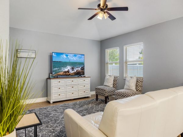 Cape Coral Home 1024373