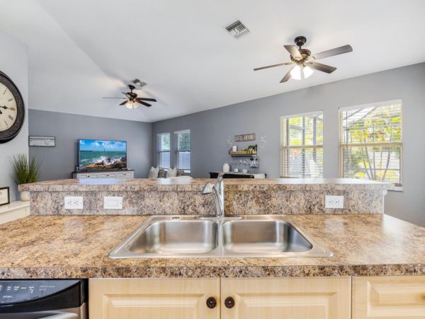 Cape Coral Home 1024373