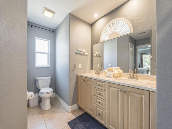 Cape Coral Home 1024373