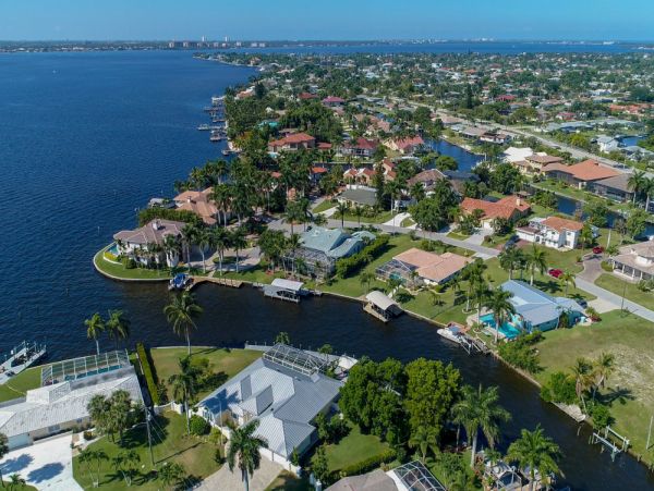 Cape Coral Home 1024374
