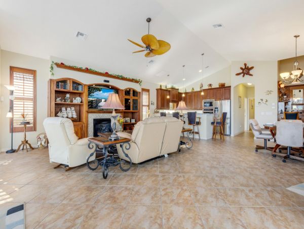 Cape Coral Home 1024376