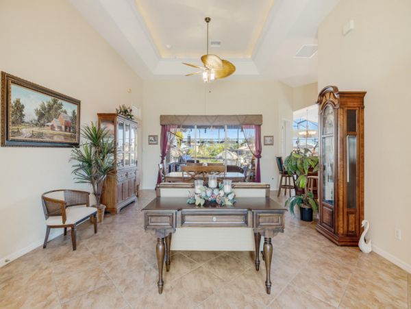 Cape Coral Home 1024376