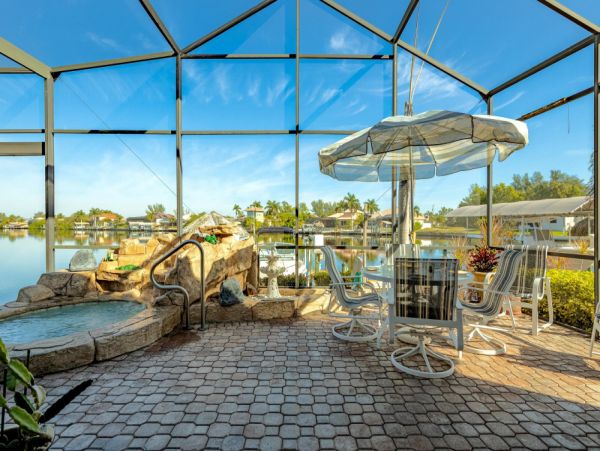 Cape Coral Home 1024376