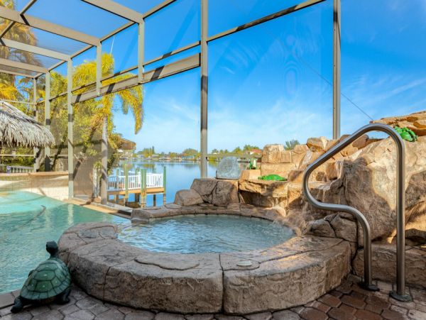 Cape Coral Home 1024376