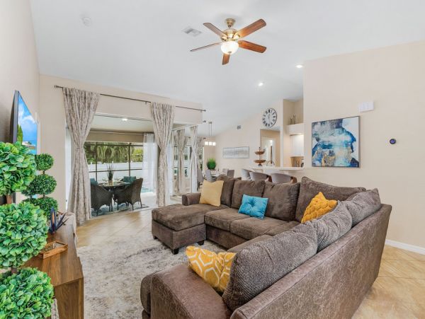 Cape Coral Home 1024378
