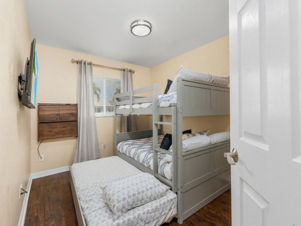 Cape Coral Home 1024378