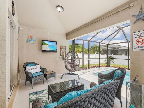 Cape Coral Home 1024378