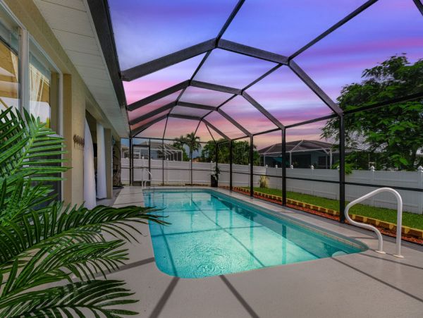 Cape Coral Home 1024378