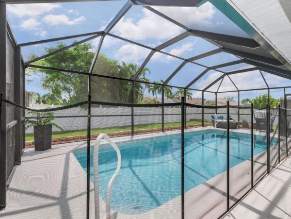 Cape Coral Home 1024378