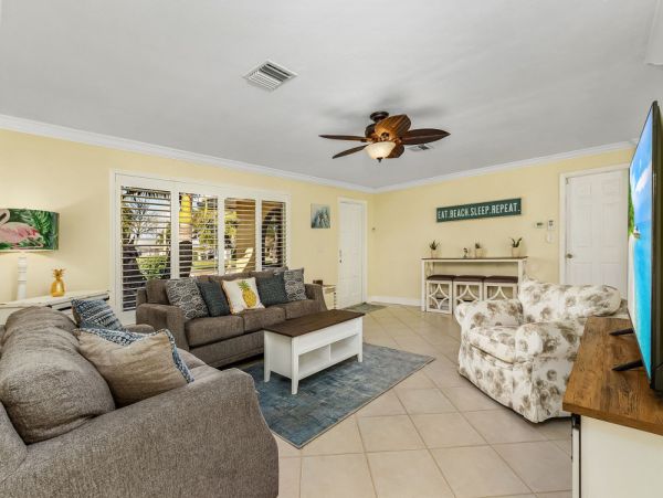 Cape Coral Home 1024380