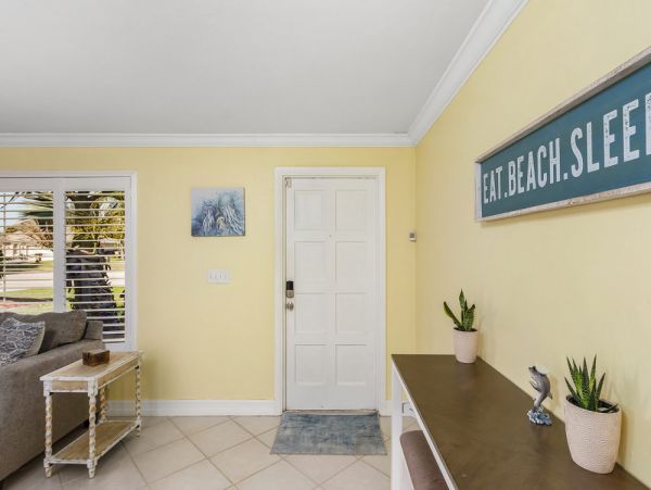 Cape Coral Home 1024380