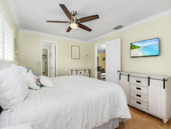 Cape Coral Home 1024380