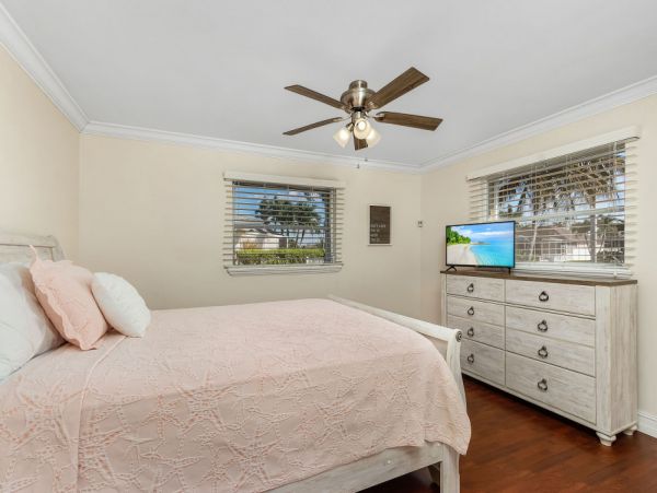 Cape Coral Home 1024380